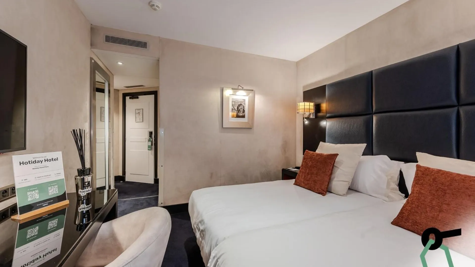 Hotiday Room Collection - Paris Arc De Triomphe Hotel