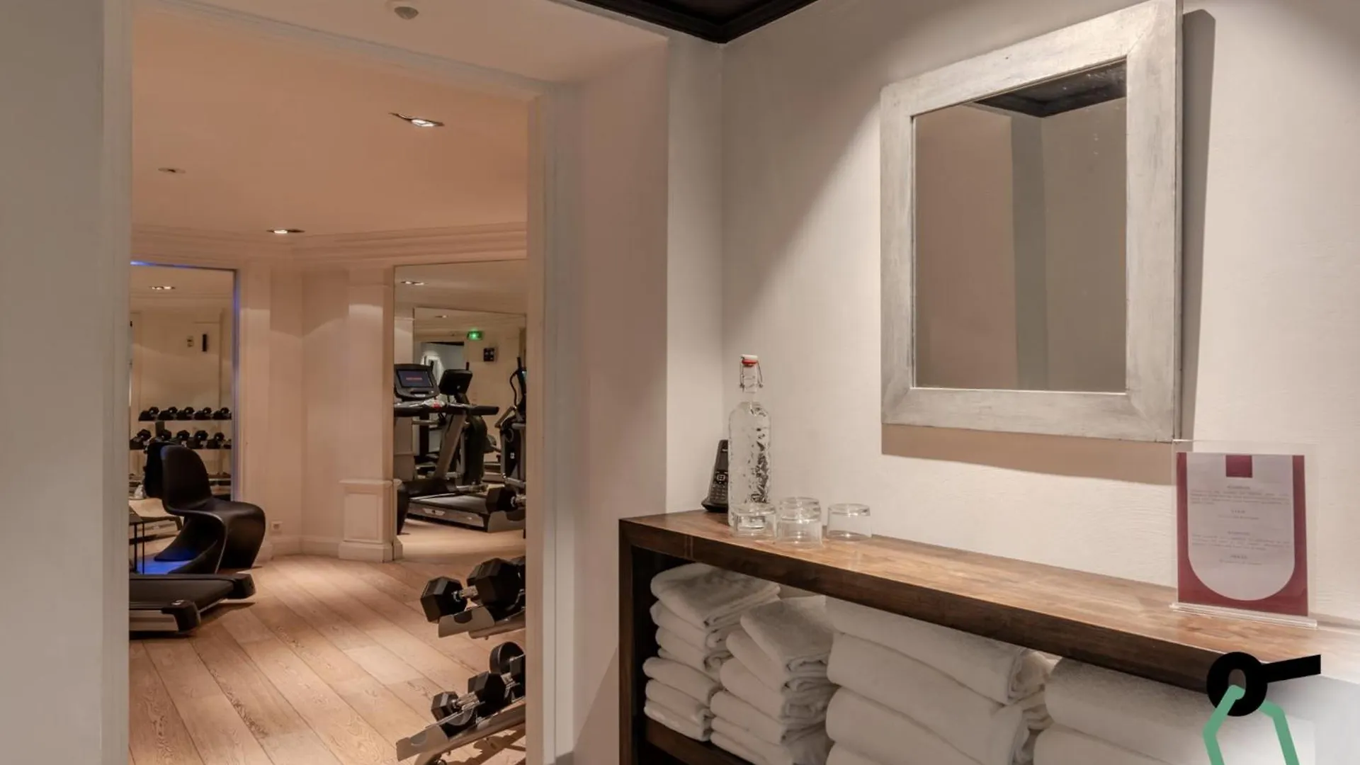 Hotiday Room Collection - Paris Arc De Triomphe France