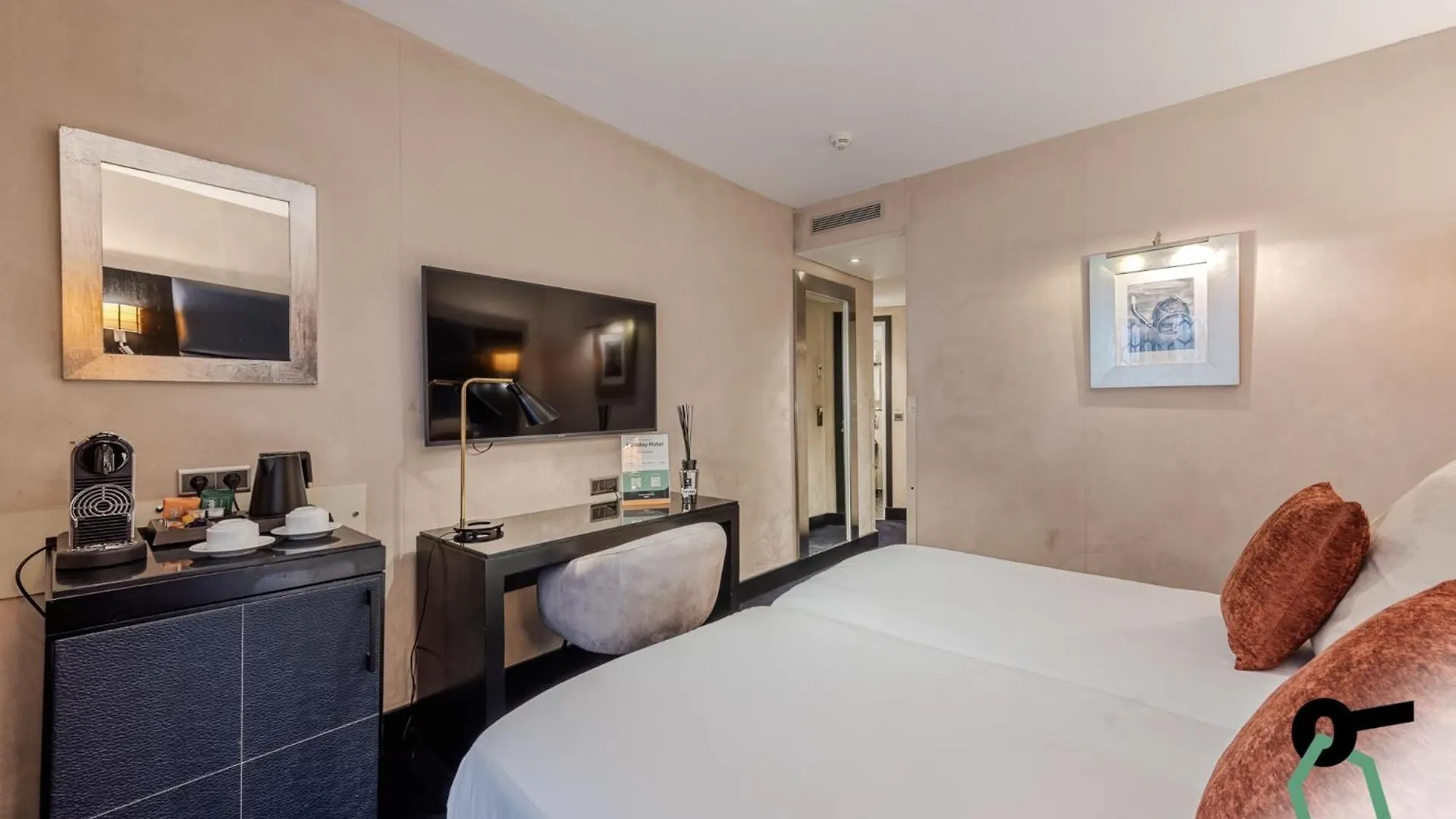 Hotiday Room Collection - Paris Arc De Triomphe